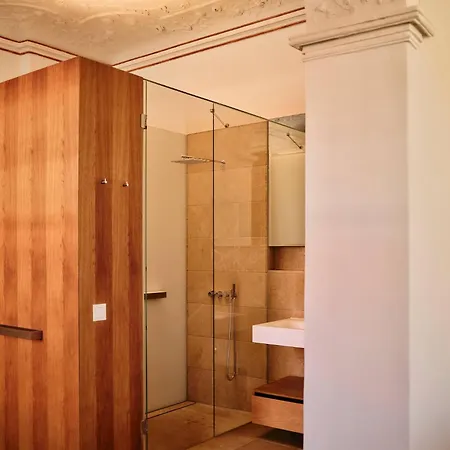 Tauroa Hofwirt Hotel