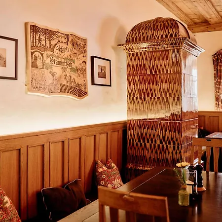 Hofwirt Hotel 4*