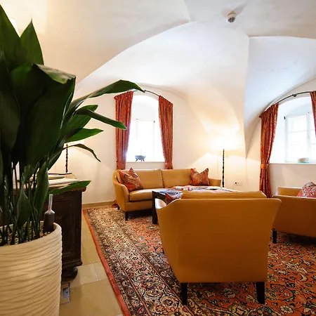 Tauroa Hofwirt Hotel