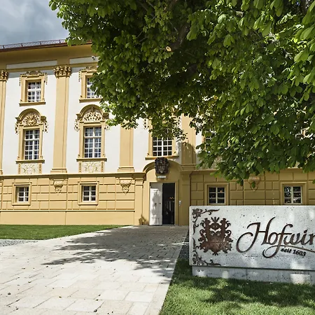 Hofwirt Hotel 4*