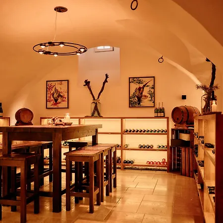 Tauroa Hofwirt Hotel 4*