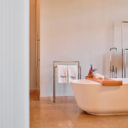 Tauroa Hofwirt Hotel 4*
