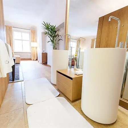 Tauroa Hofwirt 4* Seckau
