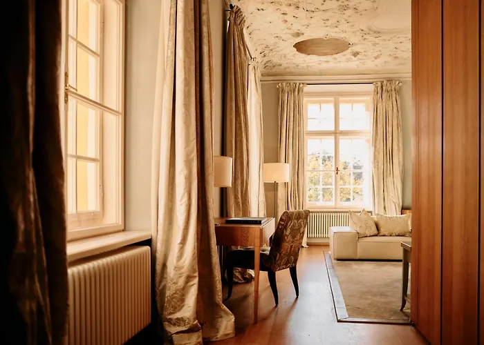 Tauroa Hofwirt Hotel 4*