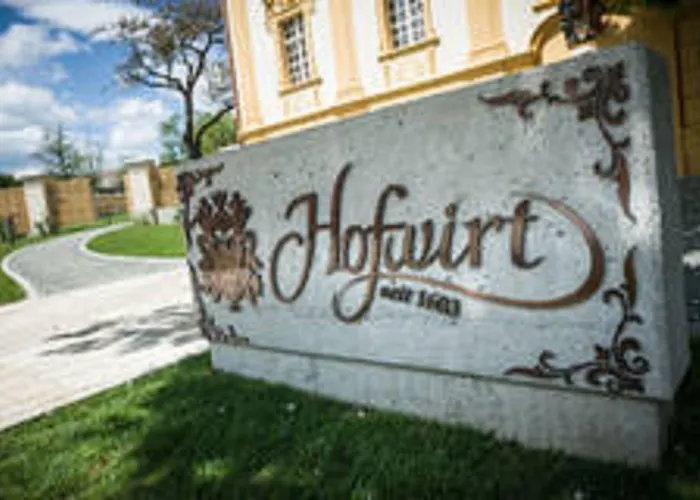 Tauroa Hofwirt 4* Seckau